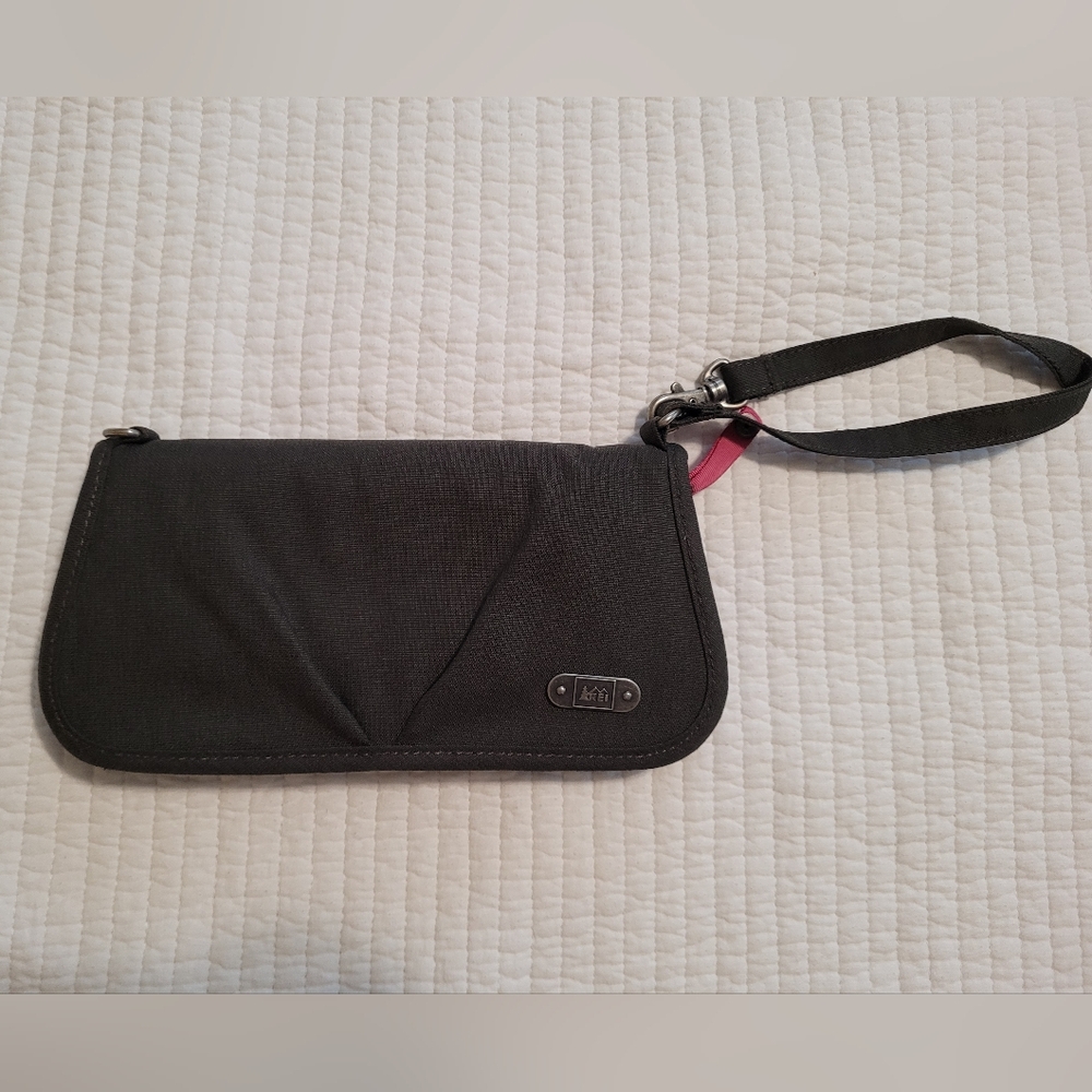 REI Clutch/Wristlet